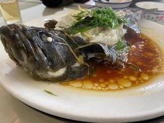 -覃记海鲜美食餐厅