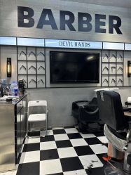 -Devilhands Barbershop男士理容店