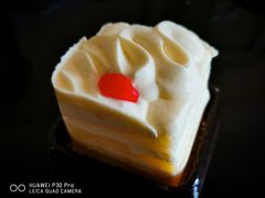 -红宝石·鲜奶小方·海派西点房(南丹店)