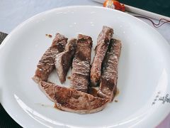 -云顶旋转自助景观餐厅