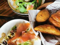 -YUE·6·西式融合餐厅(外滩六号店)