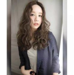 -阿兵荣辉美容理发有限公司