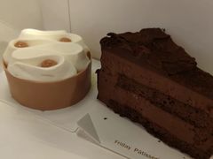 -Fridi Patisserie Cafe