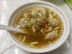 广州鲜肉云吞面-小梁哥云吞面(黄贝岭店)