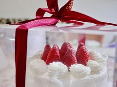 -红宝石·鲜奶小方·海派西点房(联洋店)