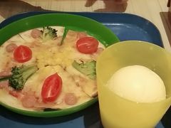 -卢家妈妈·西餐厨房(卜蜂中心店)