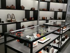 -CHARLES&KEITH(乐峰广场店)