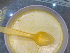 -三江源美食城