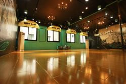 教室-DOS HOP潮上舞蹈