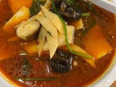 -嘻小北·兰州清汤牛肉面(太平洋森活天地店)