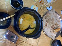 -小熊纪称盘麻辣烫