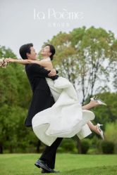 -乐派诗婚纱摄影