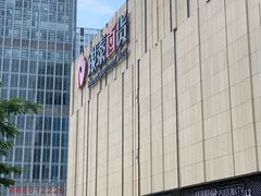 -银泰百货(厦门国贸中心店)
