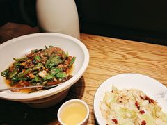 -爱碗亭·鲜炒湖南菜(壹城中心店)