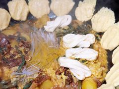 大鹅-鱼窝棚柴火铁锅炖(富山屯店)