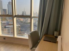 -南宁世纪君悦大酒店(青秀万达滨湖路地铁站店)