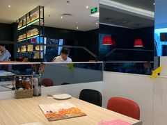 -必胜客餐厅(昆百大泰业城店)