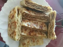 -溢心园香河肉饼总店