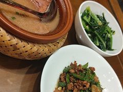 -钵家大院·地道湖北菜(江夏·大花岭店)
