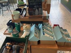 -星巴克(平湖万达广场店)