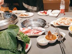 -黑金·寻焰自助百汇·烤肉·火锅(中街店)