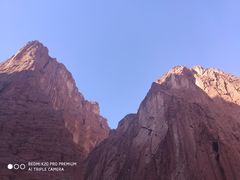 -天山神秘大峡谷