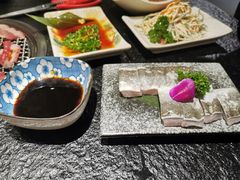 鲜活鳗鱼-虎焱炭火烧肉