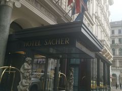 -Cafe Sacher(WIEN)