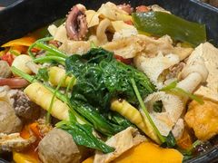 -万记麻辣烫国展总店