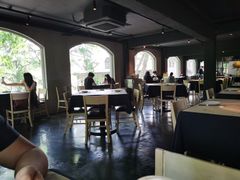 -穹六人间 people 6(岳阳路店)