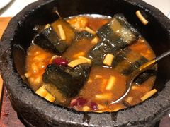 石墨黑方-千百味红餐厅·江西菜(绿地双子塔店)