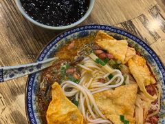 -柳石居柳州螺蛳粉(万达店)