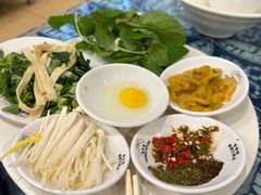 -桥香园云南过桥米线(金马碧鸡店)
