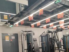 -乐刻运动健身(同曦假日百货店)
