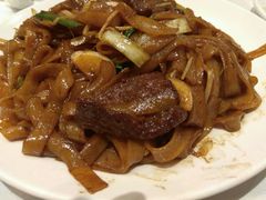 干炒牛河-稻香酒家·34年老字号·港式粤菜(汉街店)