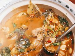 -魏铭鱼头捞饭(晋阳路店)