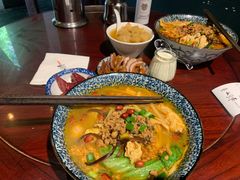 -粉家柳州螺蛳粉(杨宅路店)