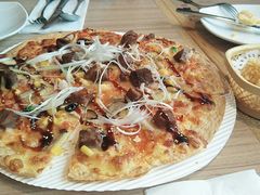 照烧牛肉薄脆比萨-必胜客(阿罗海店)