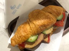 -Oasis coffee燕谷咖啡(公信店)