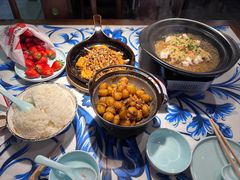 盒饭东北五常稻花香米-川流不息·地道川菜·小龙虾(新松江路店)