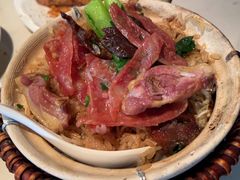 招牌腊味煲仔饭-肥仔文澳门猪骨煲(南京西路店)