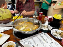 -老何家后安粉·糟粕醋海鲜火锅(三亚湾椰梦长廊店)