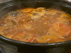 酸汤鱼火锅-猫爷的腔调·黔小馆(交大医学住宅区店)