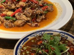 -麻辣总动员·川派海鲜·现炒浇头面·自贡菜(五彩城店)