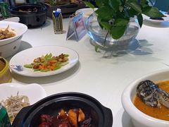 -沪华海鲜大酒楼(南汇店)