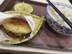 -穆得·老周家牛肉烧饼(普利街店)