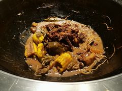 -锅老头海鲜铁锅炖