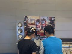 -DQ·蛋糕·冰淇淋(湖景东路店)
