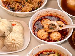 -李与白包子铺(桐梓林店)