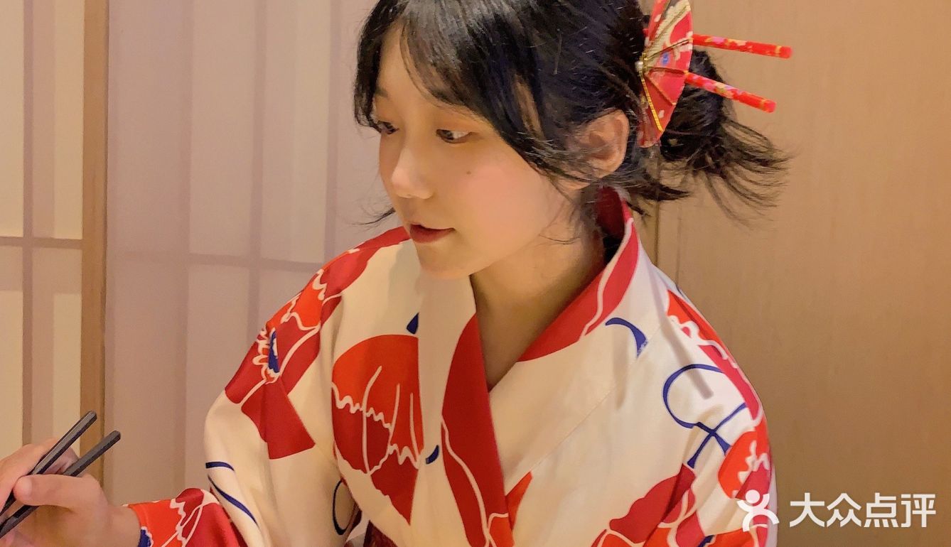 想穿和服和想吃烤肉的朋友很推荐噢